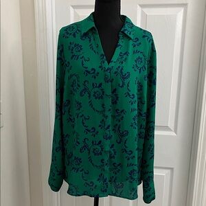 Liz Claiborne Green and Purple Floral Top